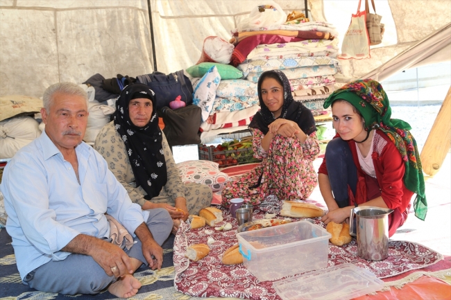 Mevsimlik tarım işçileri fındık hasadını bekliyor