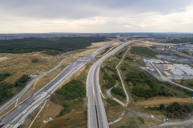 Bakan Turhan Kuzey Marmara Otoyolu inşaatını inceledi