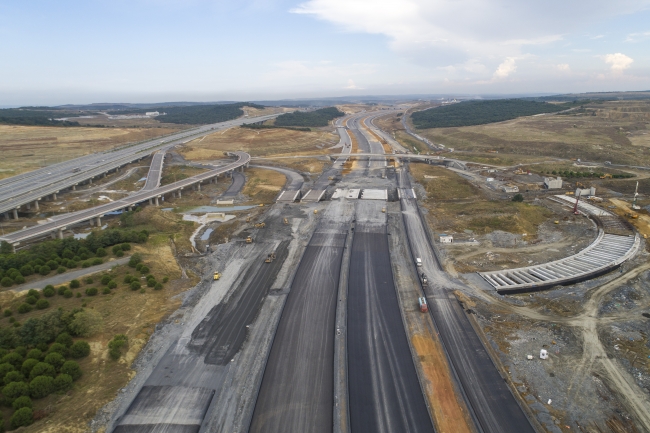 Bakan Turhan Kuzey Marmara Otoyolu inşaatını inceledi