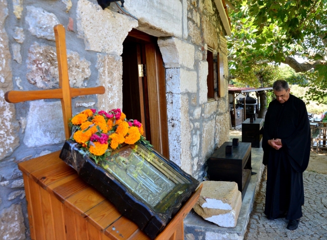 Bozcaada'da geleneksel "Ayazma Panayırı" düzenlendi