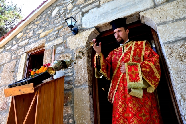 Bozcaada'da geleneksel "Ayazma Panayırı" düzenlendi