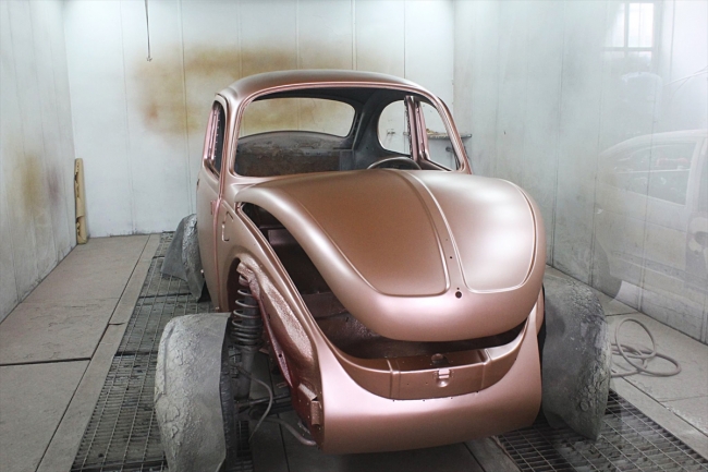 Klasik otomobiller modifiye edilerek yeniden hayat buluyor