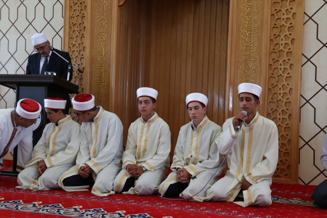 Erzurum'da 240 öğrenci hafızlık belgesi aldı