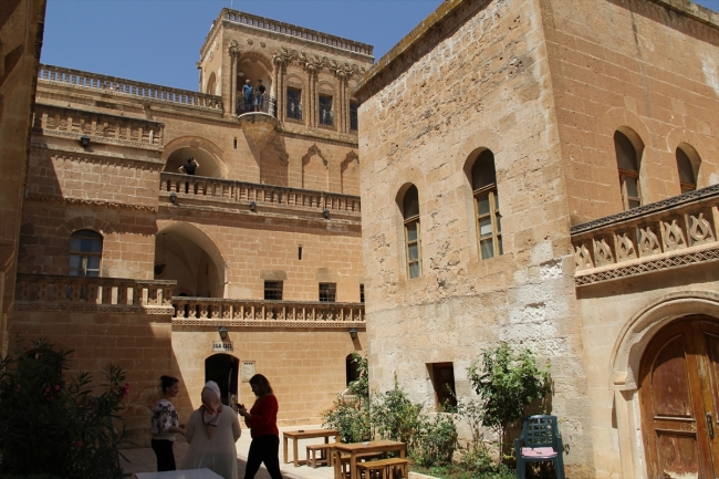 Midyat'ta huzur ortamı turizmi canlandırdı