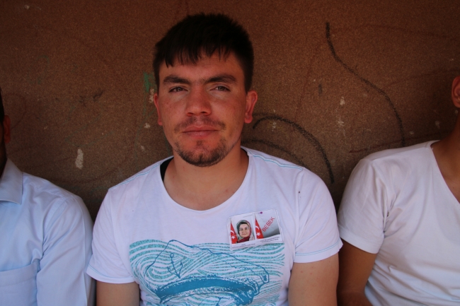 Eşi ve oğlu şehit olan Astsubay Çavuş Karakaya: Kanlarını yerde bırakmayacağız