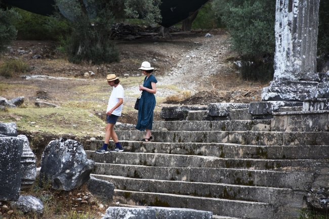 Euromos'ta Roma ve Helenistik döneme ait mezarlar bulundu
