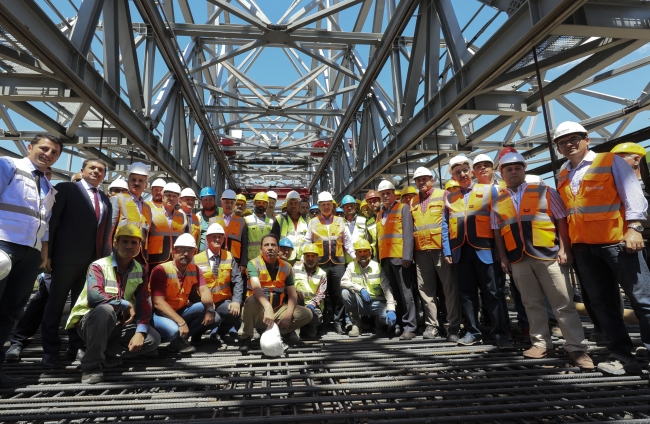Bakan Turhan YHT hattında incelemelerde bulundu