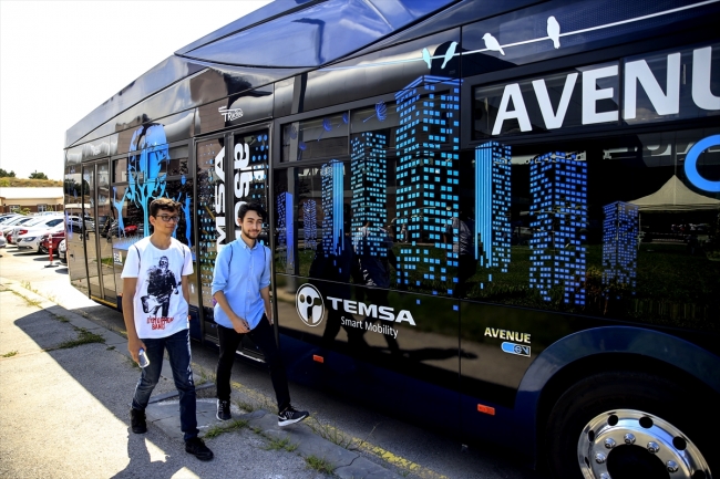 Türkiye'nin ilk elektrikli otobüsü Hacettepe'de hizmet verecek