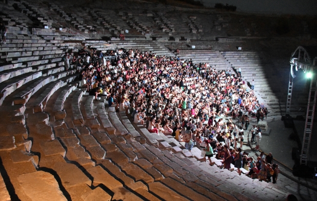 Bodrum Antik Tiyatro'da asırlardır müzik sesi yankılanıyor