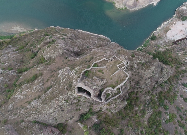 İhtişamlı Artvin Kalesi turizme kazandırılıyor