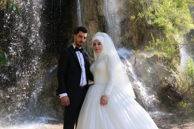 Doğal güzelliği ve serin havasıyla 'Girlevik Şelalesi'