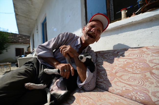 'Garip dayı'nın yalnızlığı 'Öksüz' ile son buldu