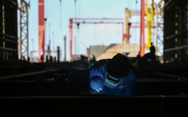 Tersane işçileri 4 mevsim işinin başında