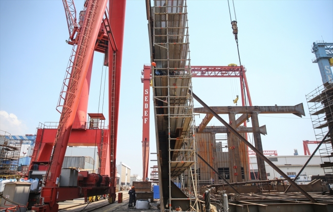 Tersane işçileri 4 mevsim işinin başında