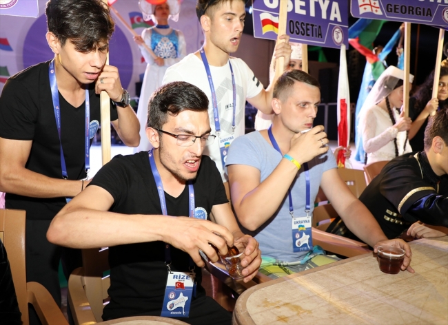 Rize'de Uluslararası Tulum ve Müzik Festivali başladı