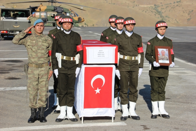 Çukurca şehidi Ömer Güç'ün naaşı memleketine uğurlandı