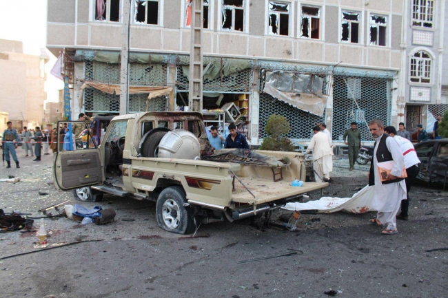 Afganistan'da intihar saldırısı: 4 ölü