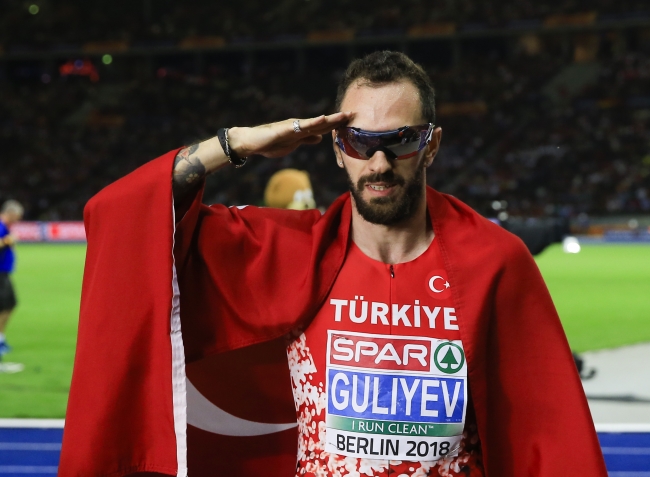 Ramil Guliyev erkekler 200 metrede altın madalya kazandı