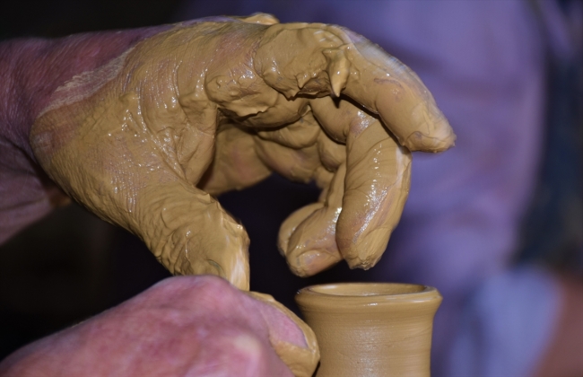 Köylüler 135 yıldır toprağı sanata dönüştürüyor