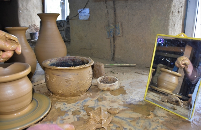 Köylüler 135 yıldır toprağı sanata dönüştürüyor