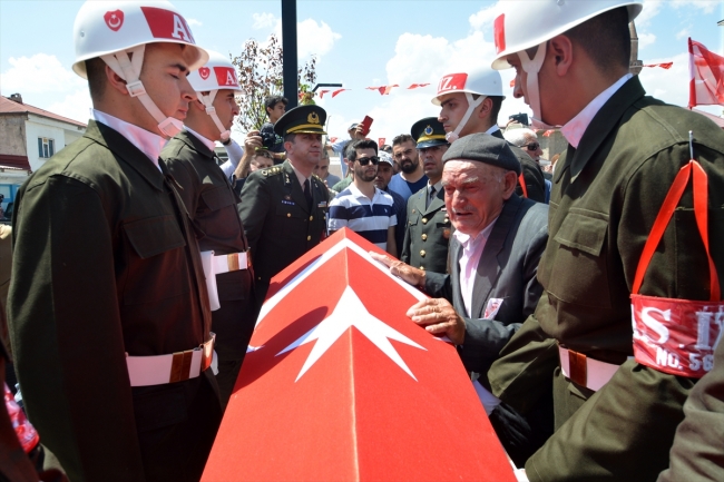 Hakkari şehidi Ömer Güç son yolculuğuna uğurlandı