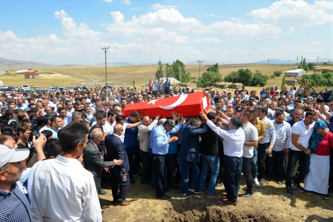 Hakkari şehidi Ömer Güç son yolculuğuna uğurlandı