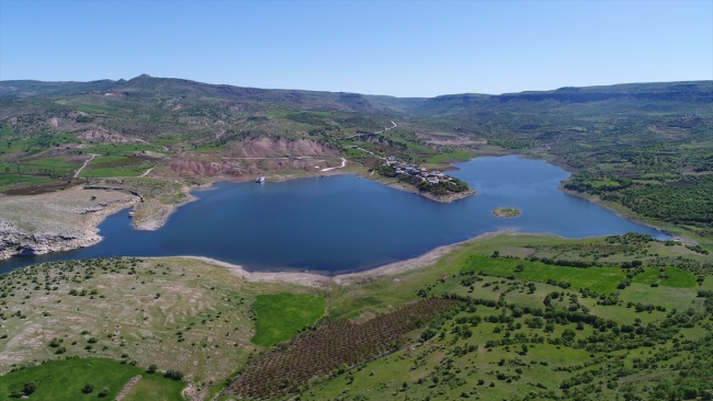 Fırat Nehri 3 ülkenin topraklarını suyla buluşturuyor