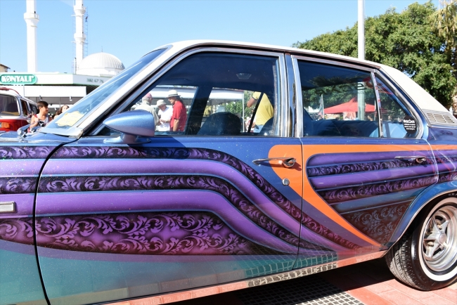 Bodrum'da "Klasik Otomobil Festivali" düzenlendi