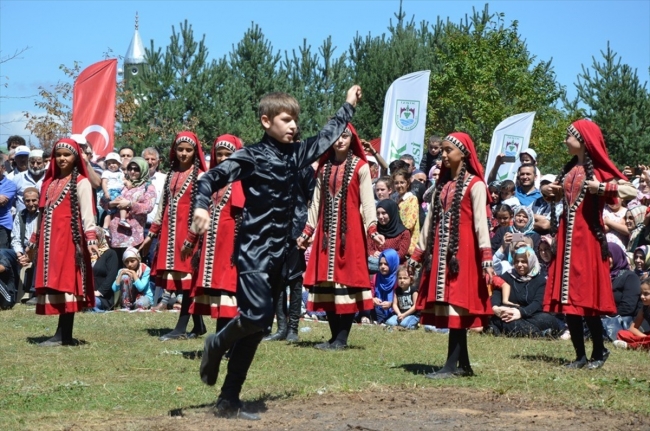 Karakucak Güreşleri 19 yıl aradan sonra yeniden yapıldı
