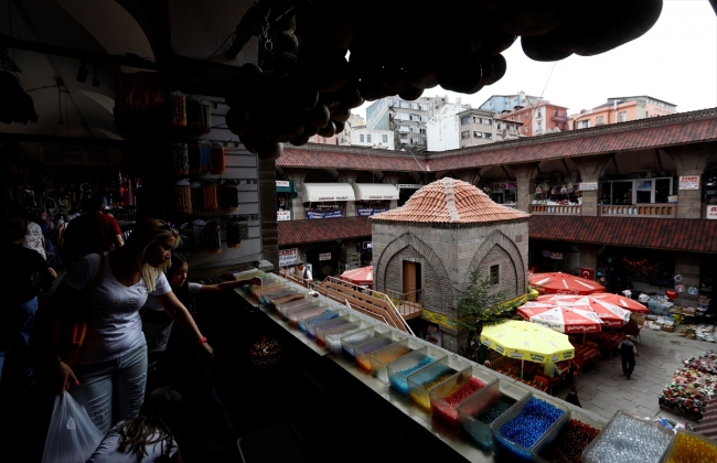 Ankara'da alışverişin 500 yıllık simgesi: Suluhan