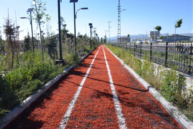 Diyadin'de borçlu belediyeden hizmet üreten belediyeye