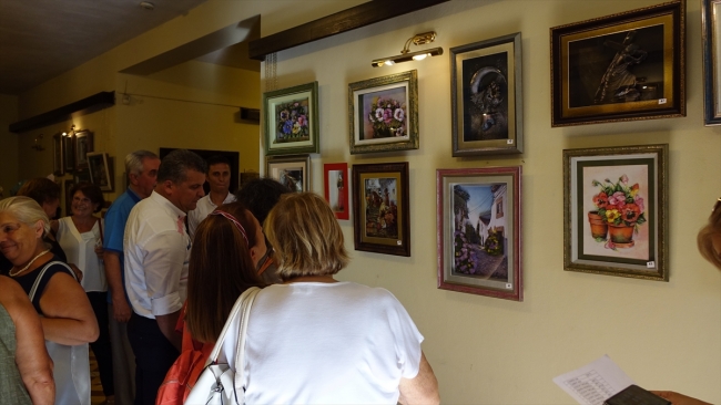 Balıkesir'de kağıt rölyef çalışmaları beğeniye sunuldu