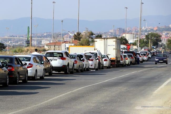 Tekirdağ Limanı'nda tatil yoğunluğu
