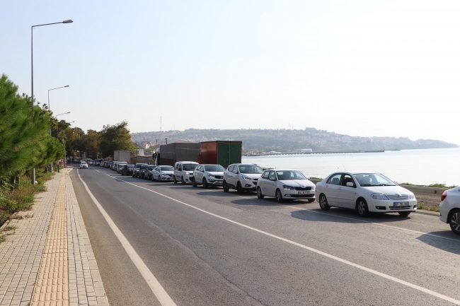 Tekirdağ Limanı'nda tatil yoğunluğu