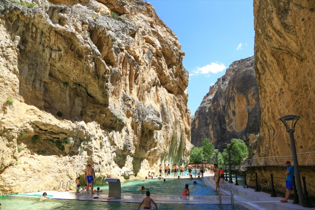 'Kudret Havuzu' bayram tatili için ziyaretçilerini bekliyor