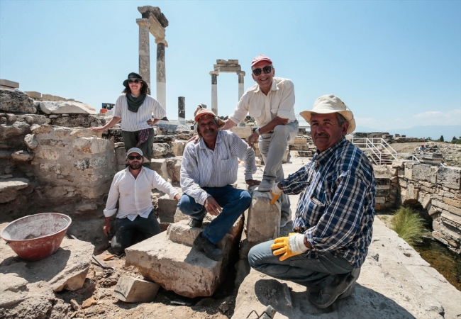 İtalyan arkeolog 40 yıl çalıştığı Hierapolis'e veda ediyor