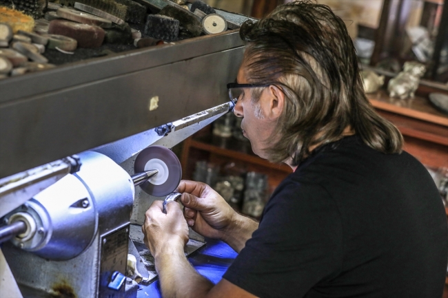 Van'da Urartu sanatı usta ellerde yaşatılıyor