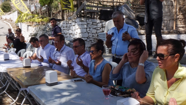 Edremit'te geleneksel Sarıkız Hayrı yapıldı