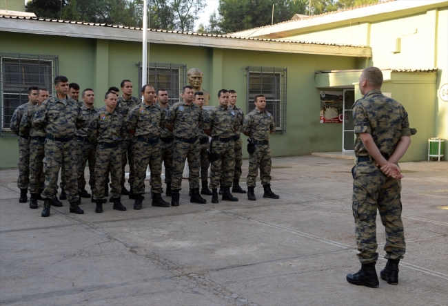 "Sınır Kartalları" bayrama görev başında girdi