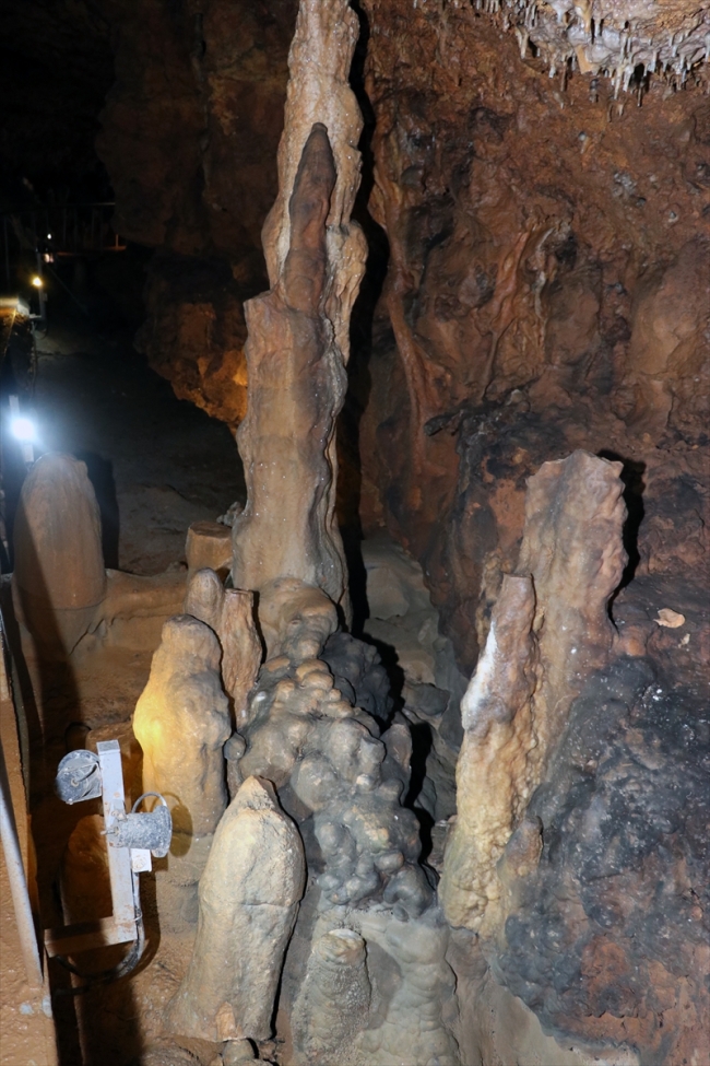 İncesu Mağarası her yıl binlerce ziyaretçiyi ağırlıyor