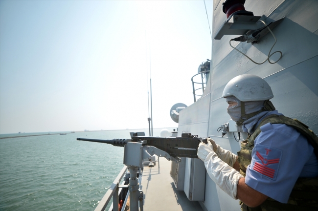 Bahriyeliler bayramda da mavi sularda nöbette