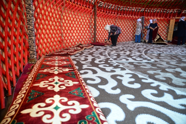 Bitlis'te kurulan han otağı ile Malazgirt ruhu yaşatılacak