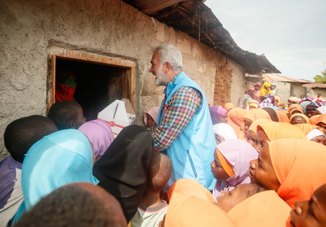 TDV gönüllüleri Zanzibar'da ilahilerle karşılandı