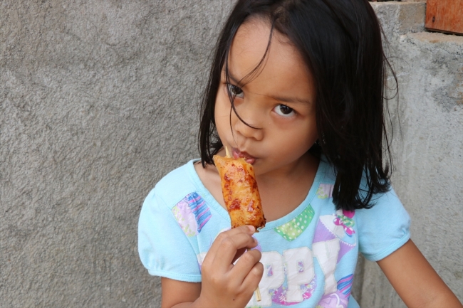 Marawili kadınların muzlu bayram tatlısı: Sagin