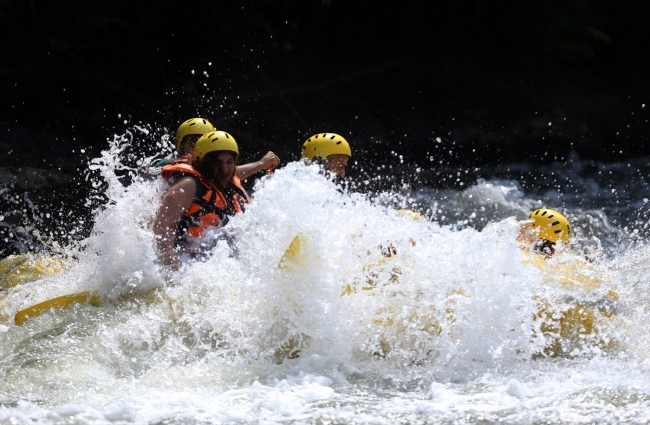 Düzce Melen Çayı adrenalin tutkunlarını ağırladı