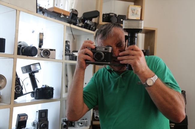 Fotoğraf tutkununun koleksiyonculuğa uzanan yolculuğu