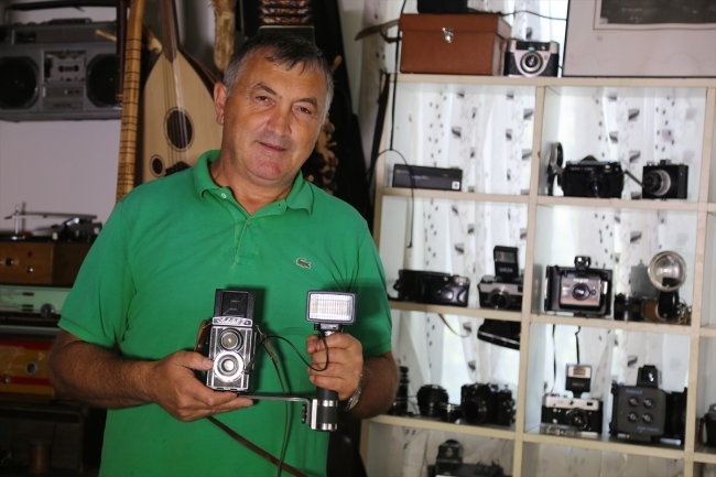 Fotoğraf tutkununun koleksiyonculuğa uzanan yolculuğu