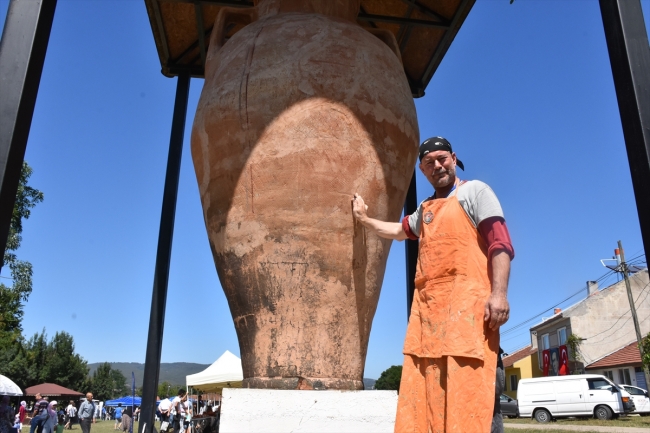 Üniversite hocasının hedefi: Dünyanın en büyük küpünü yapmak