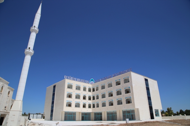 Hasta yakınlarına konforlu ve ücretsiz konaklama hizmeti