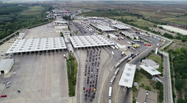 Gurbetin hüzünlü yolculuğu devam ediyor